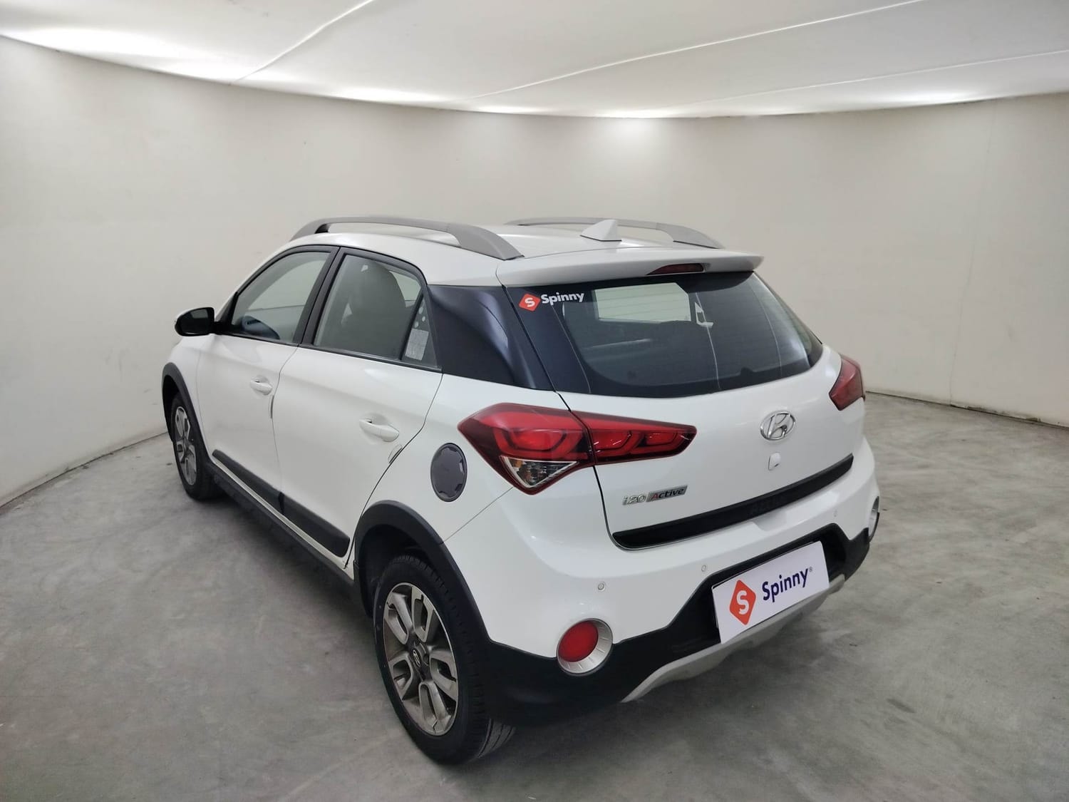 i20 Active image 3 i20 Active image 3