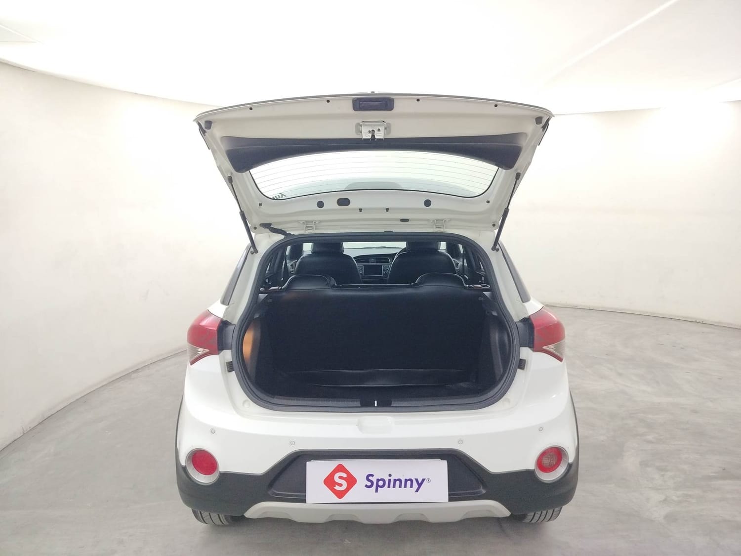 i20 Active image 24 i20 Active image 24