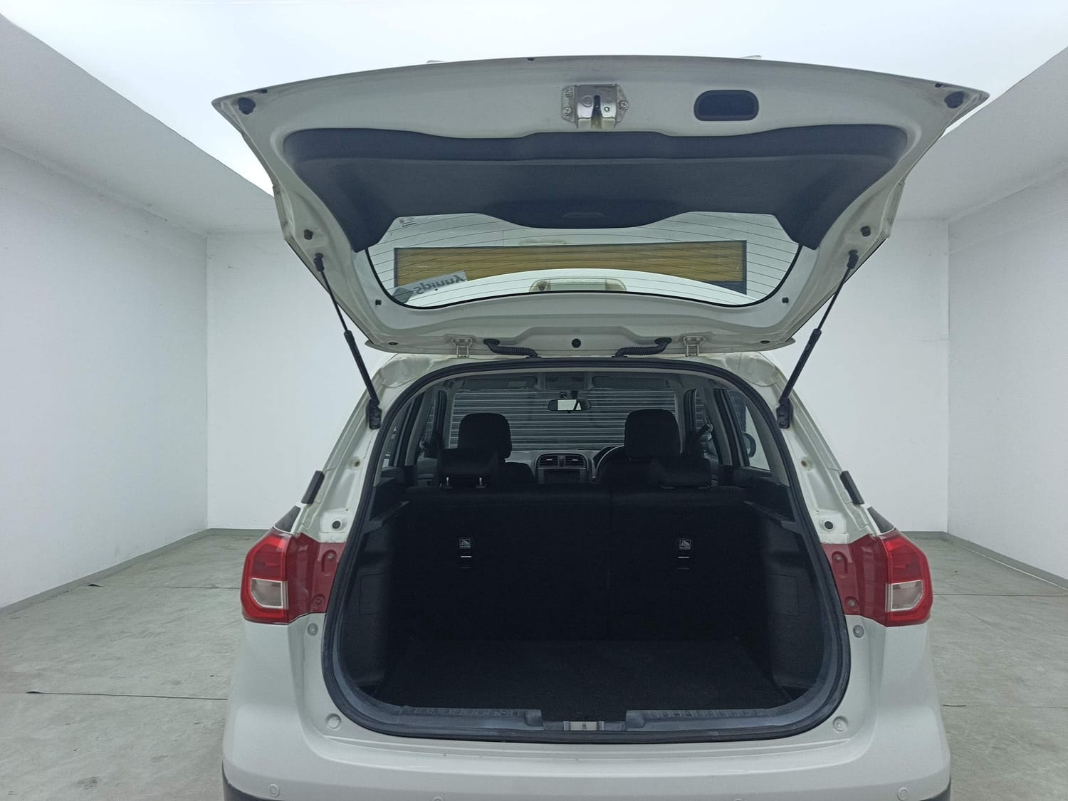 Vitara Brezza image 24 Vitara Brezza image 24