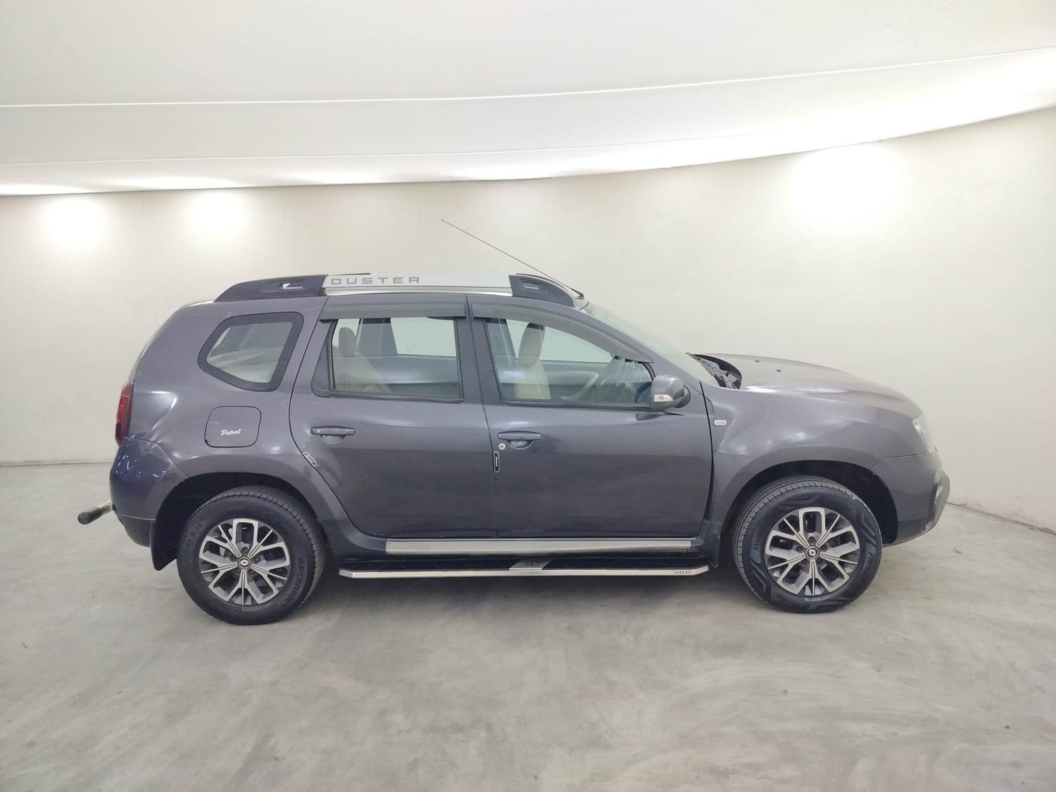 Duster image 6 Duster image 6