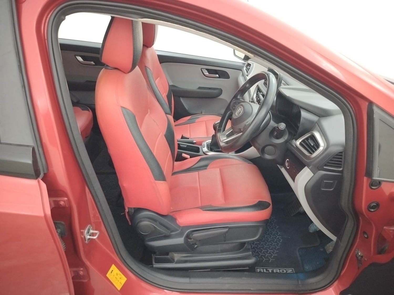 Altroz image 17 Altroz image 17