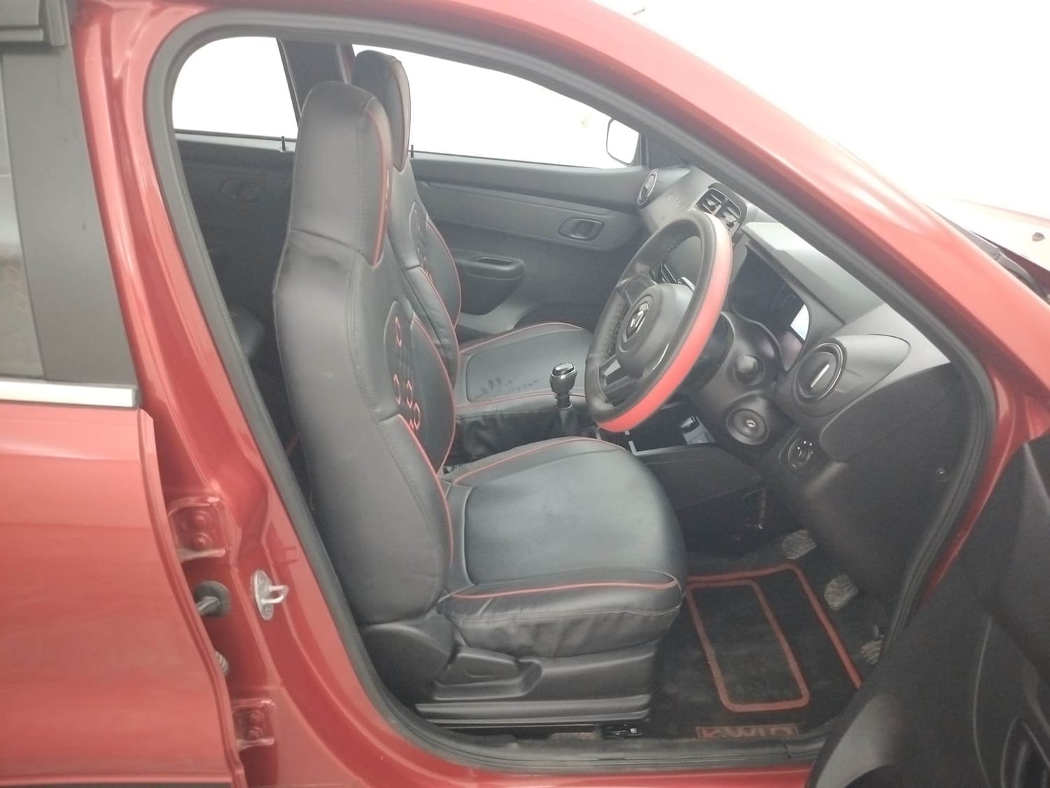 Kwid image 17 Kwid image 17