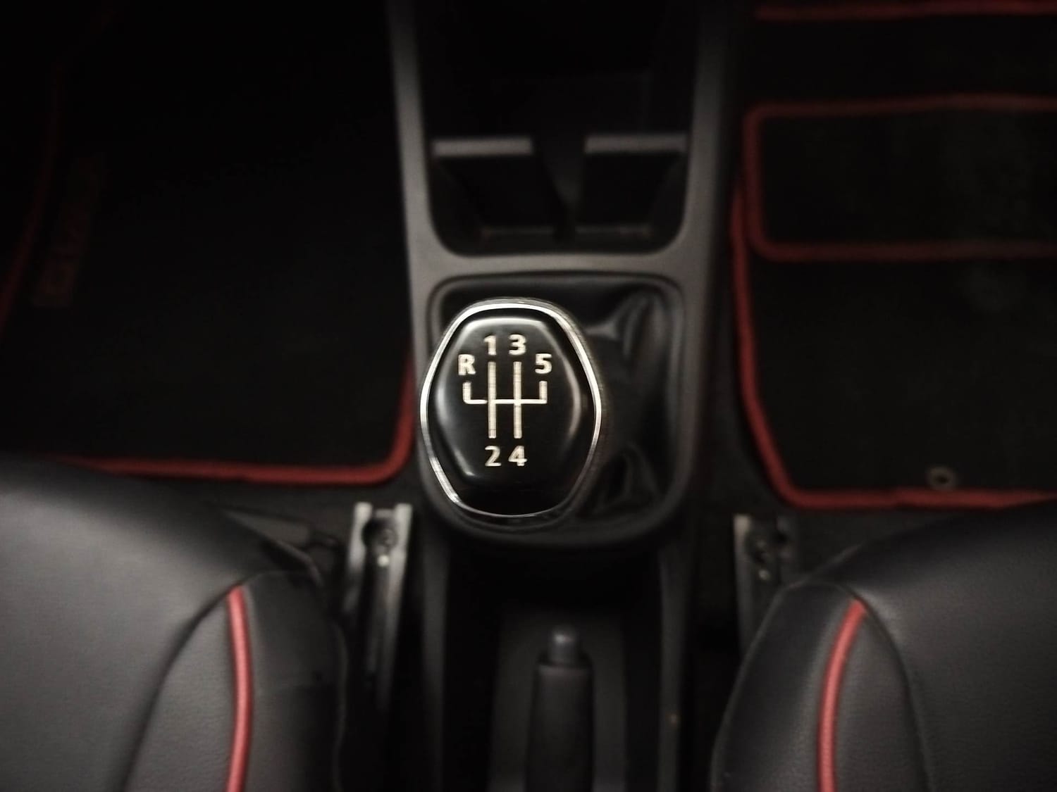 Kwid image 16 Kwid image 16