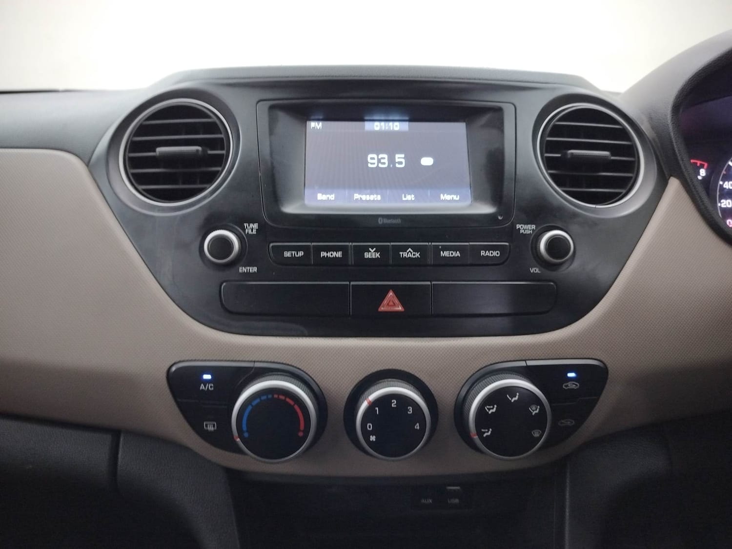 Grand i10 image 13 Grand i10 image 13