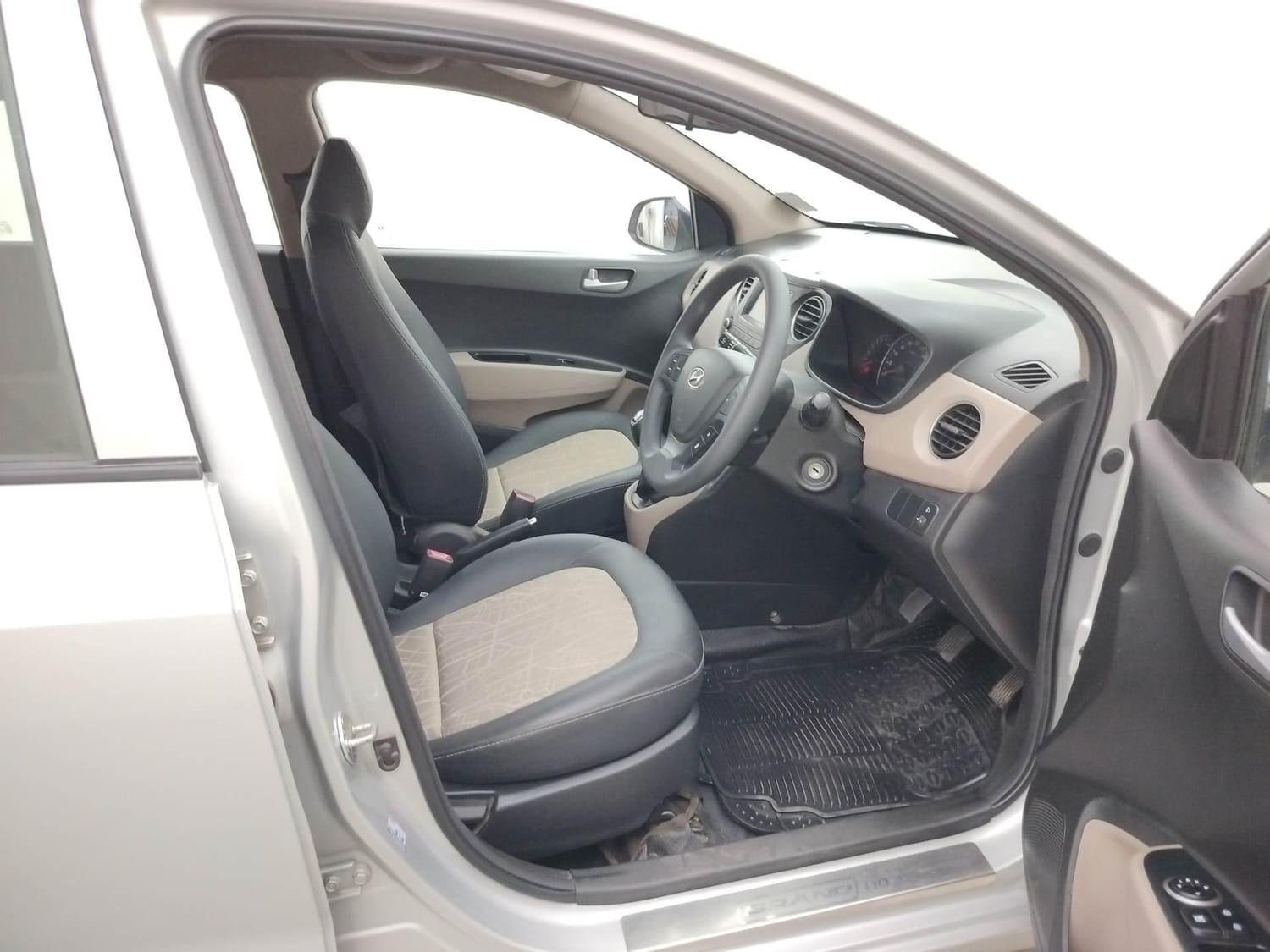 Grand i10 image 17 Grand i10 image 17