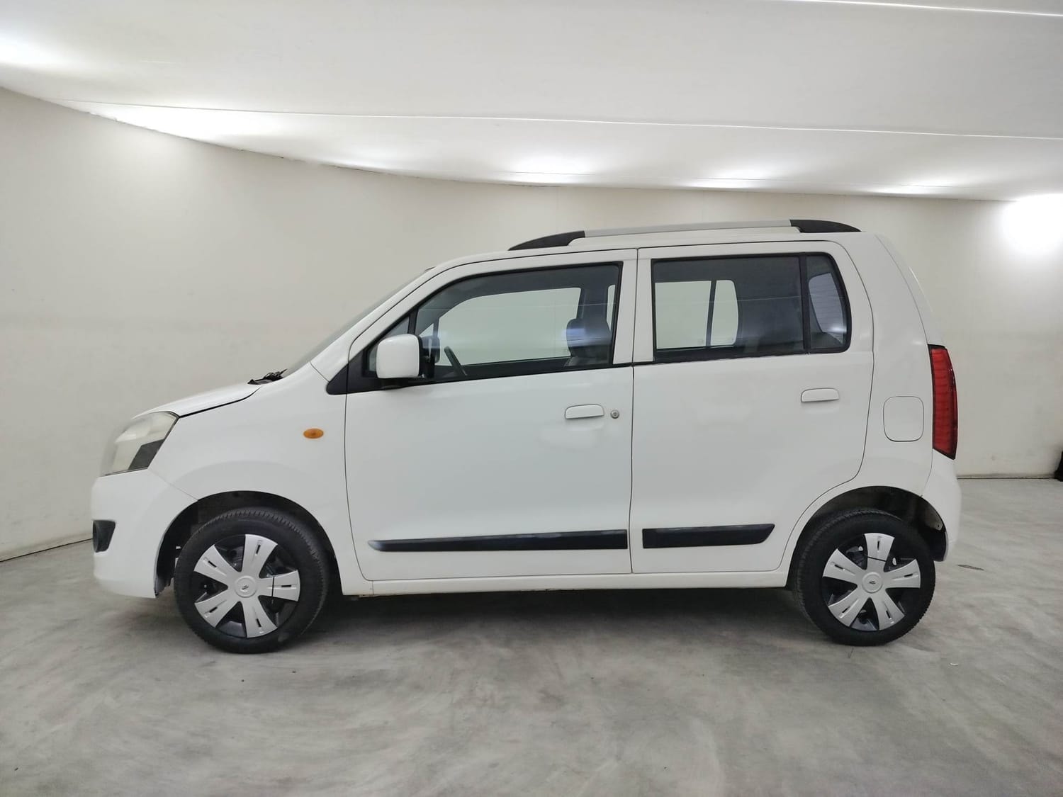 Wagon R image 2 Wagon R image 2