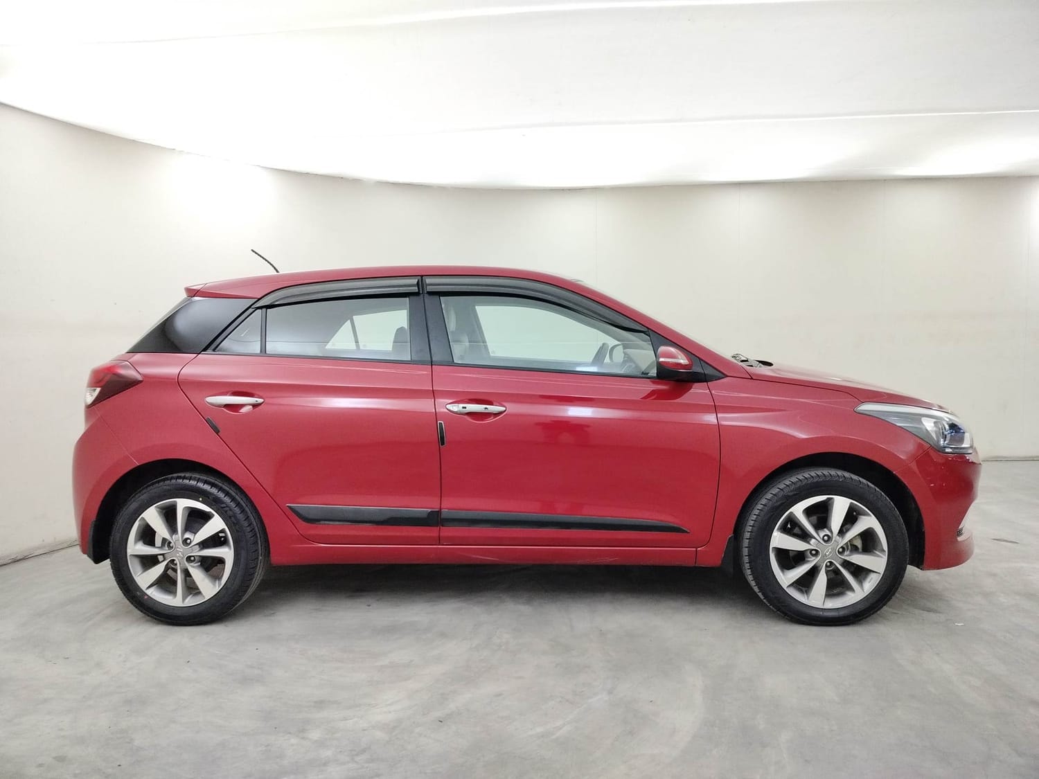 Elite i20 image 6 Elite i20 image 6