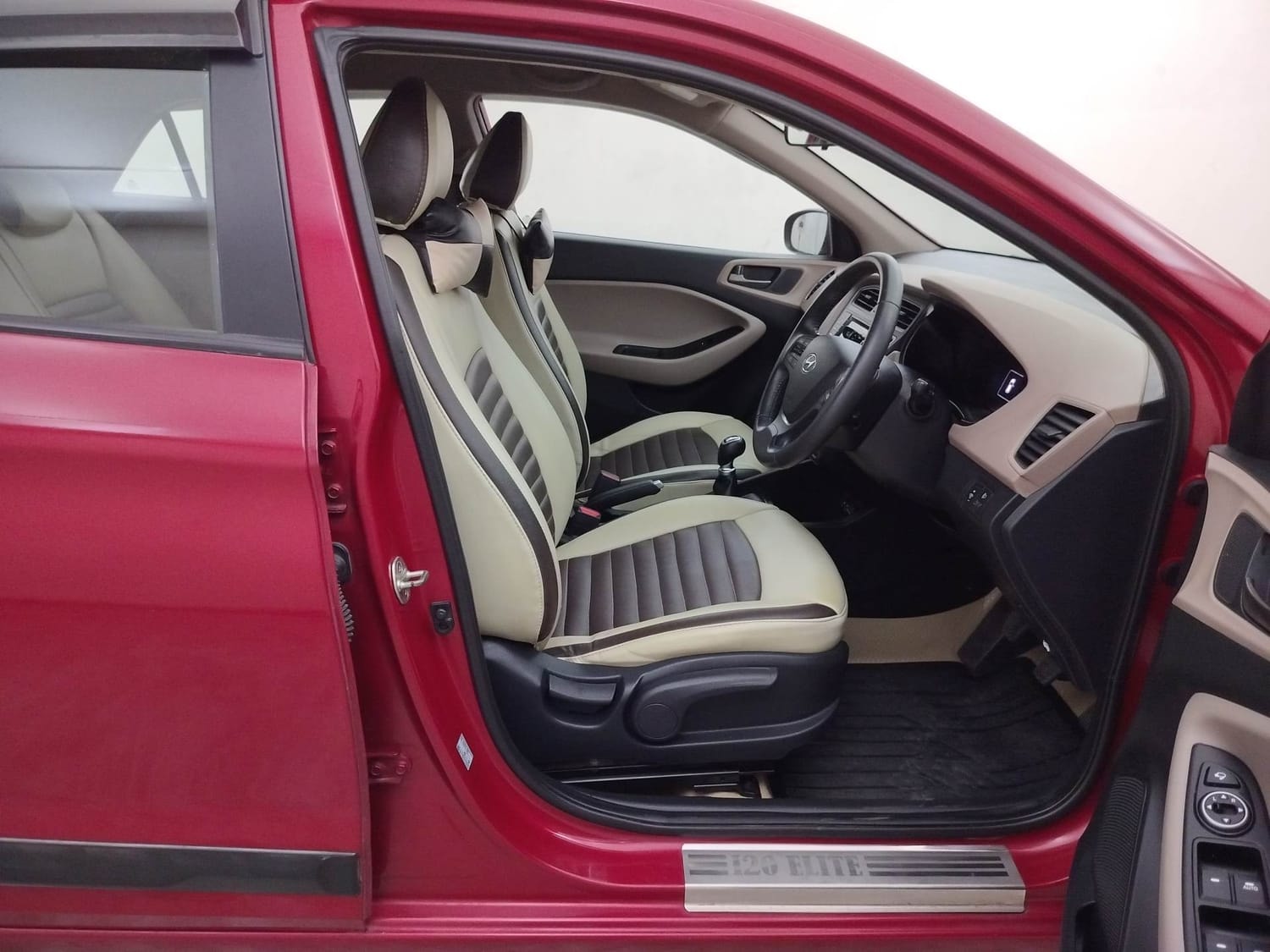 Elite i20 image 17 Elite i20 image 17