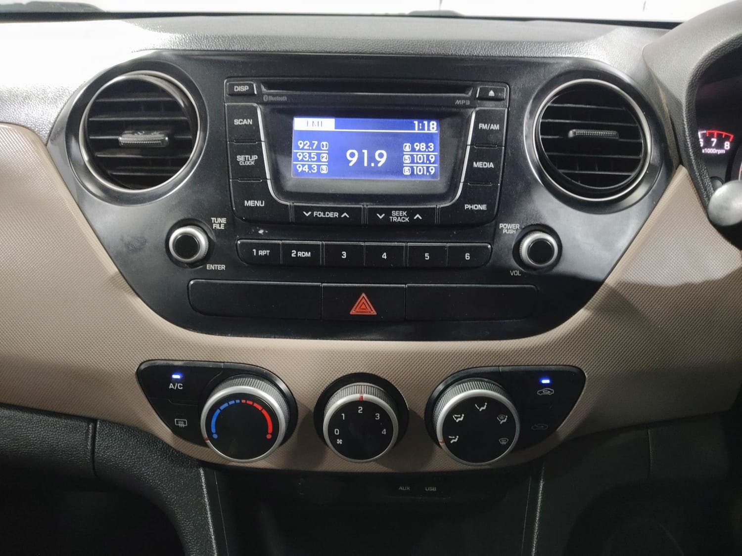 Grand i10 image 13 Grand i10 image 13