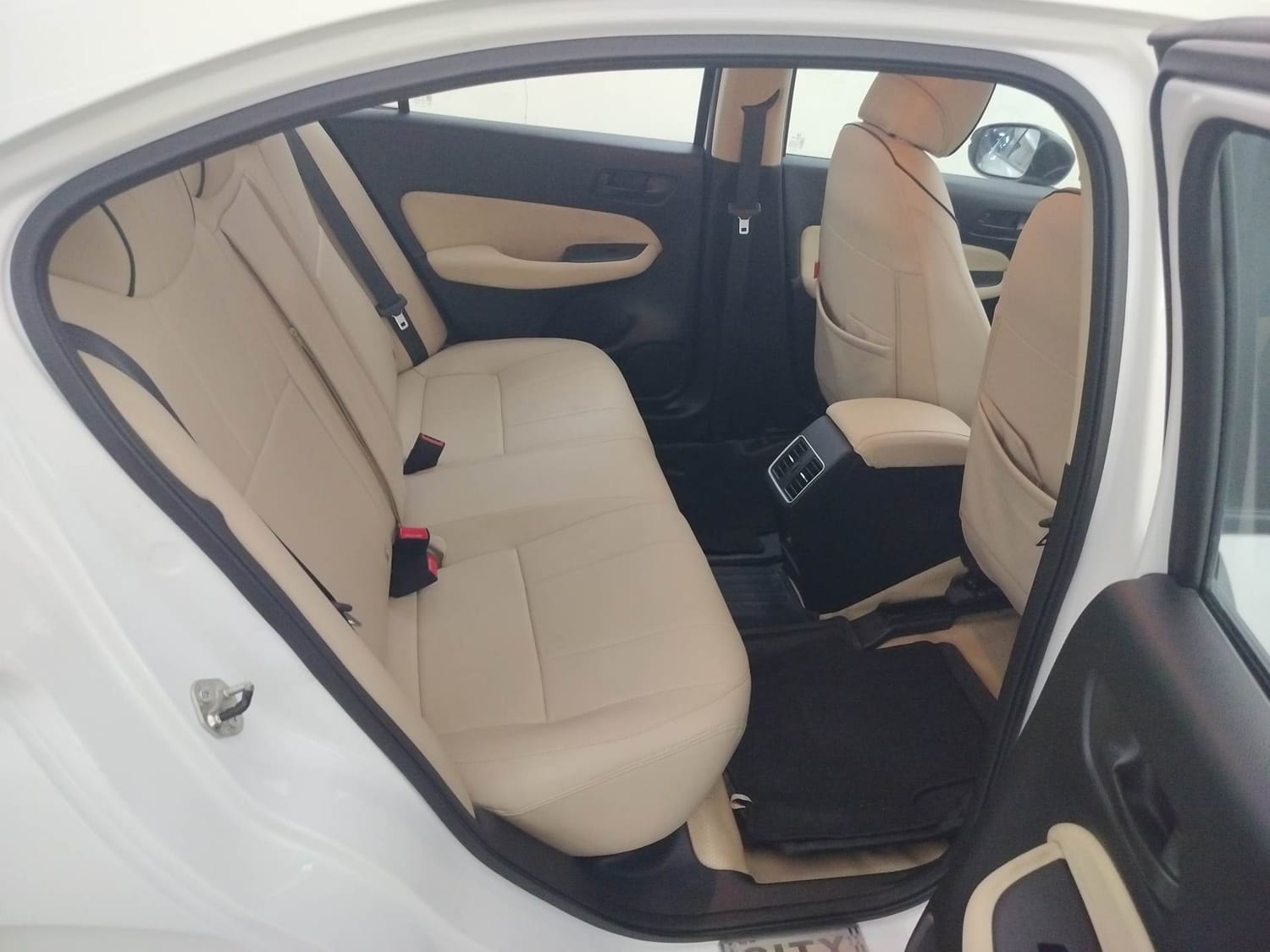 City image 18 City image 18