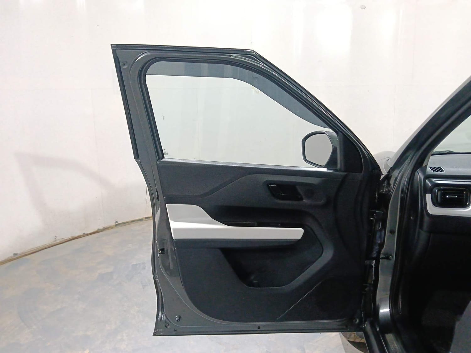 Punch image 21 Punch image 21