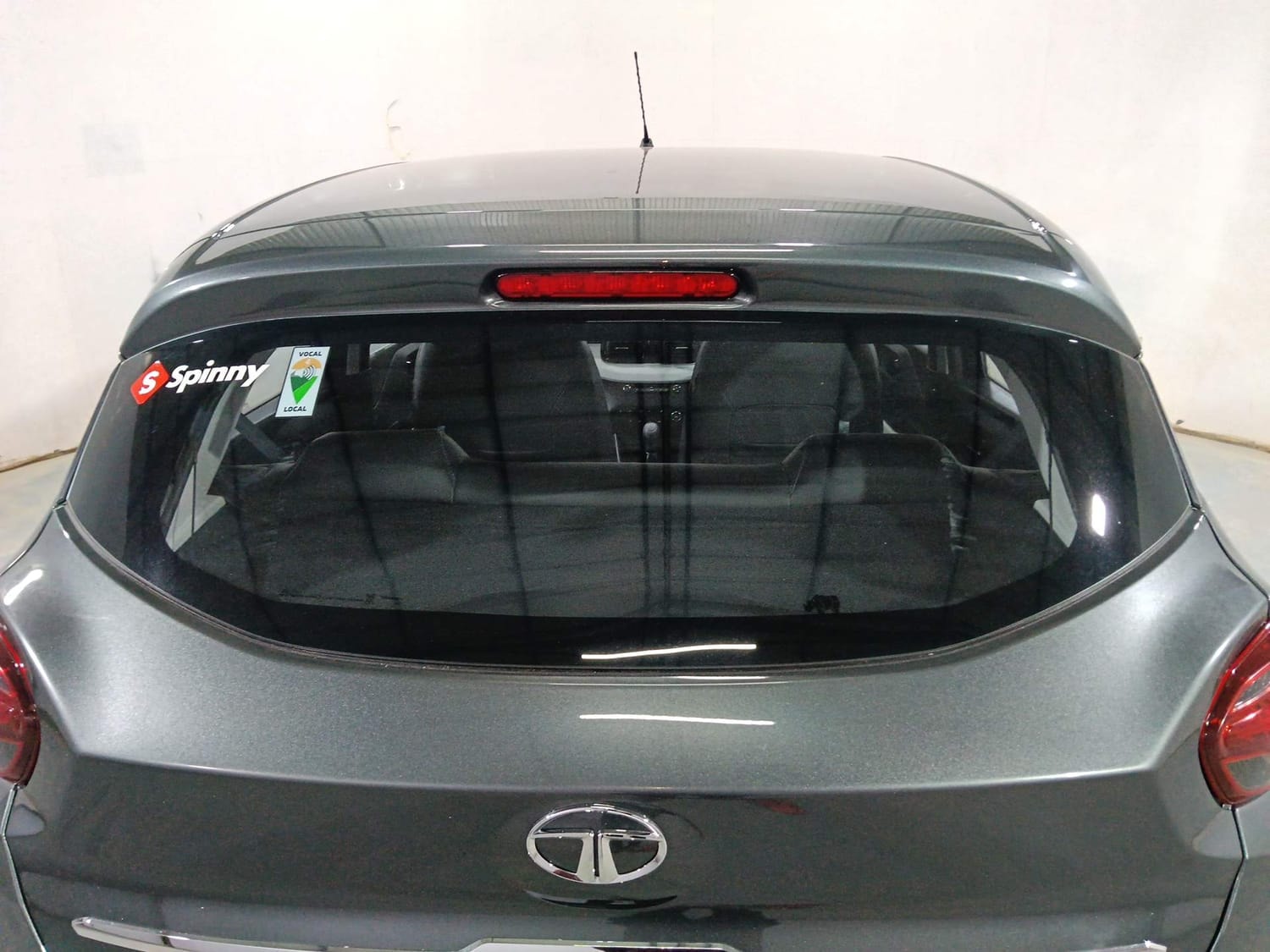 Punch image 10 Punch image 10