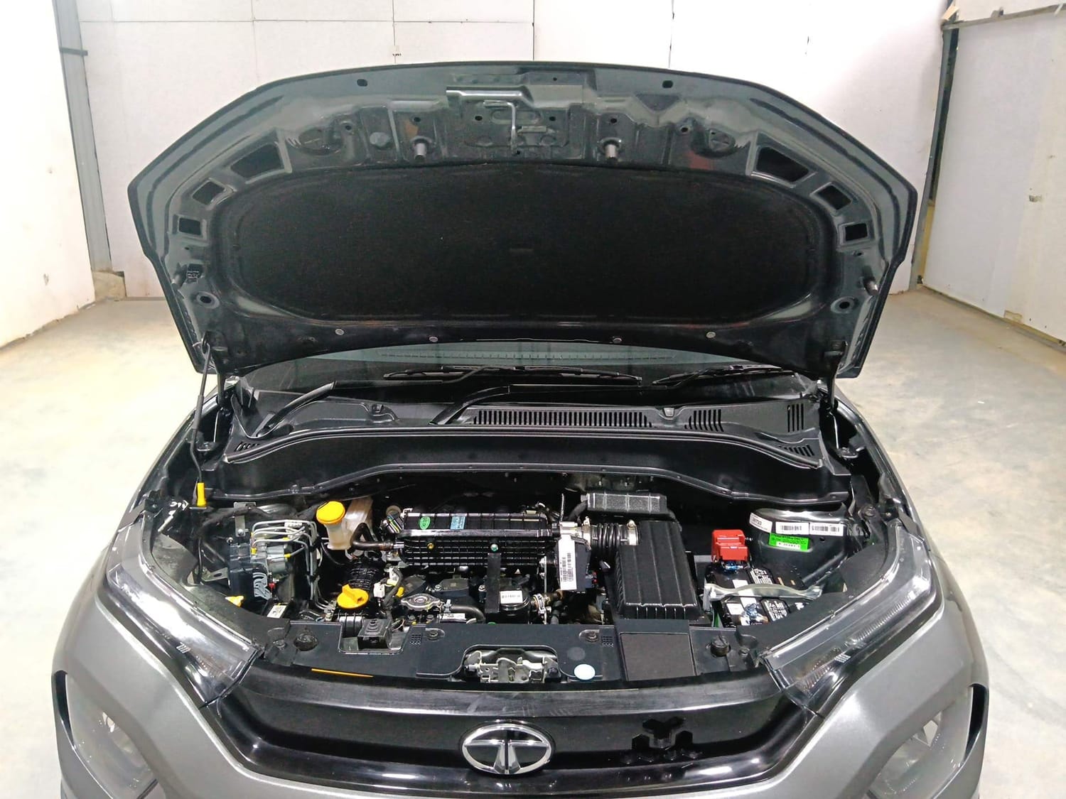 Punch image 27 Punch image 27