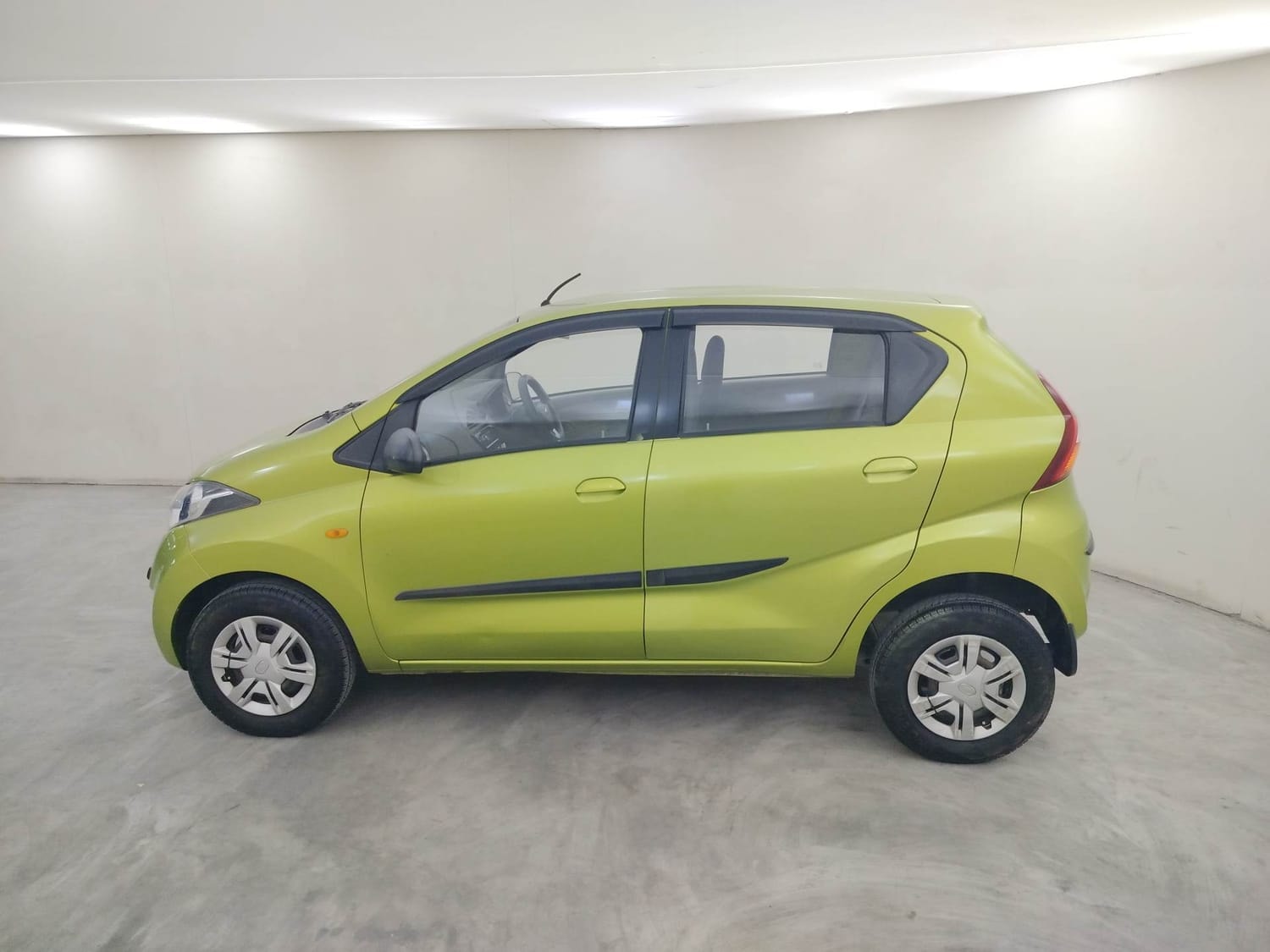 Used 2016 Datsun Redi GO Used 2016 Datsun Redi GO