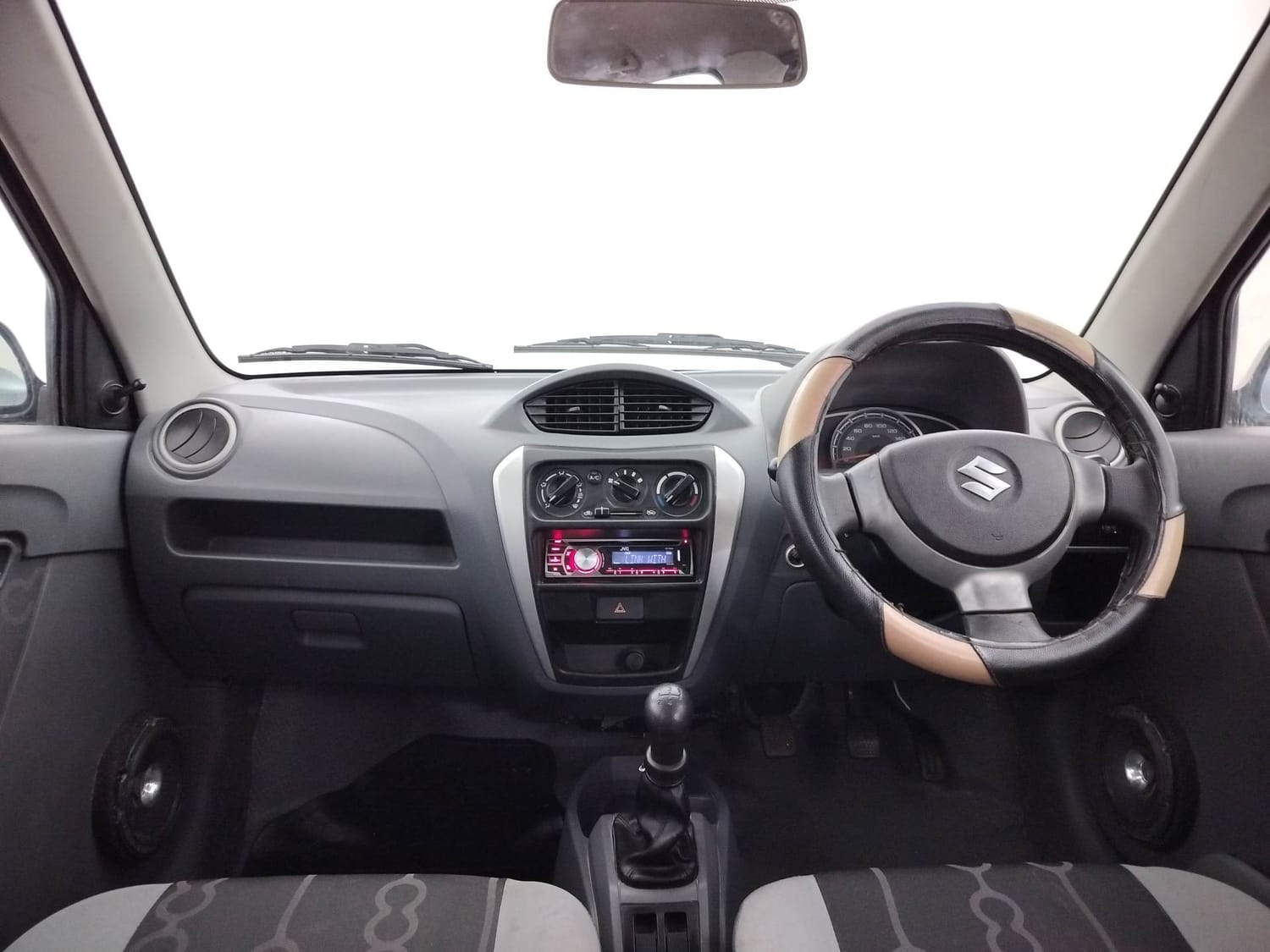 Alto 800 image 12 Alto 800 image 12