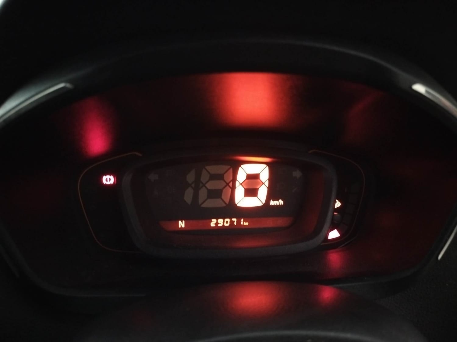 Kwid image 15 Kwid image 15