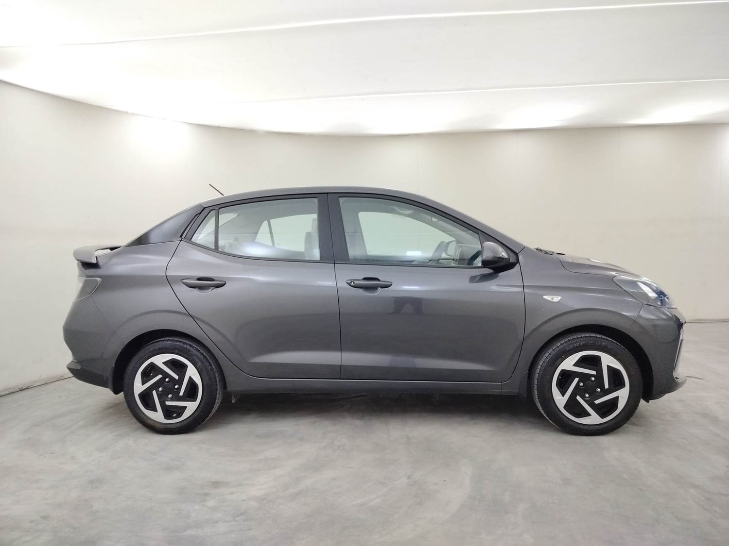 Aura image 6 Aura image 6