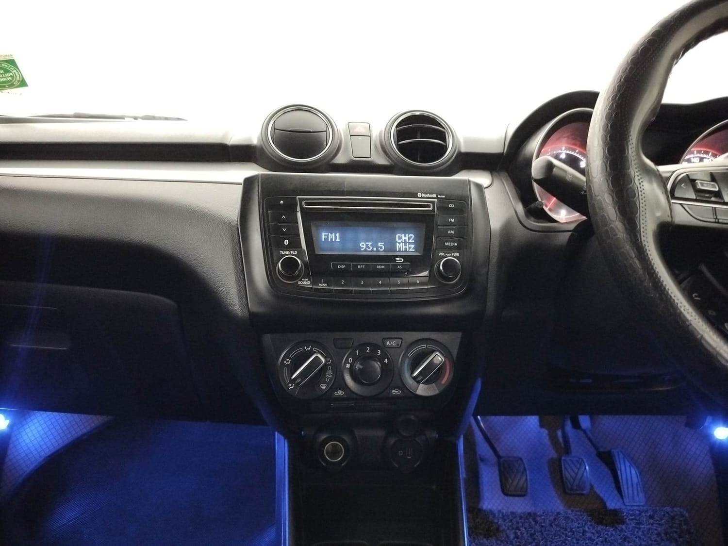 Swift image 13 Swift image 13