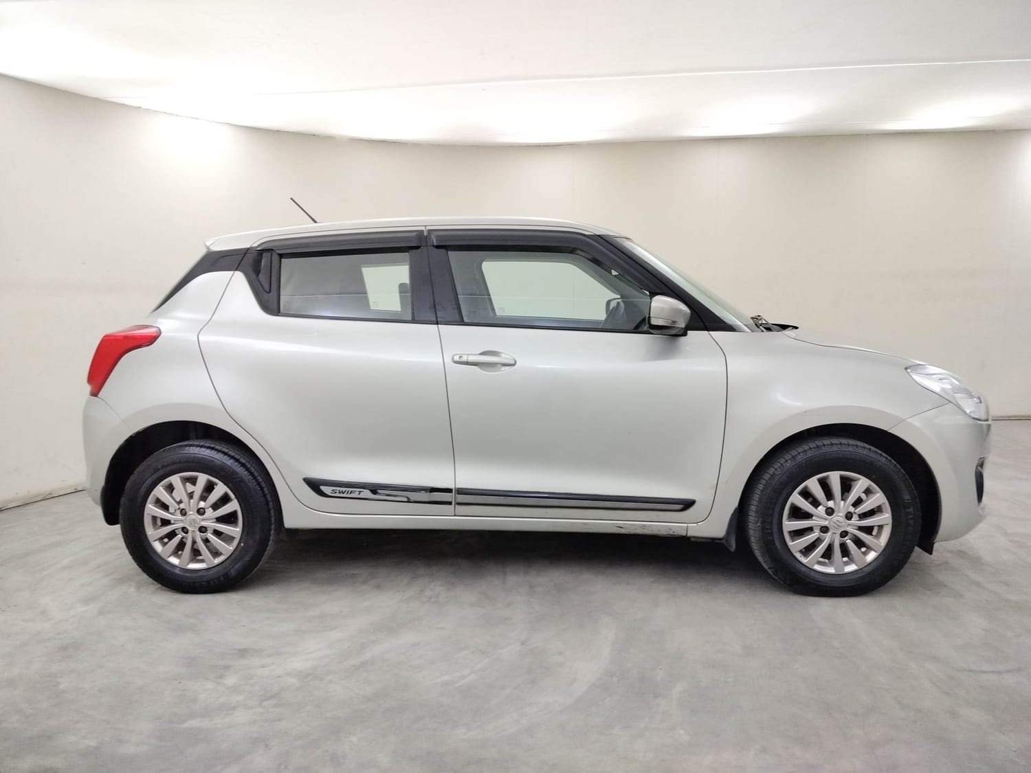 Swift image 6 Swift image 6