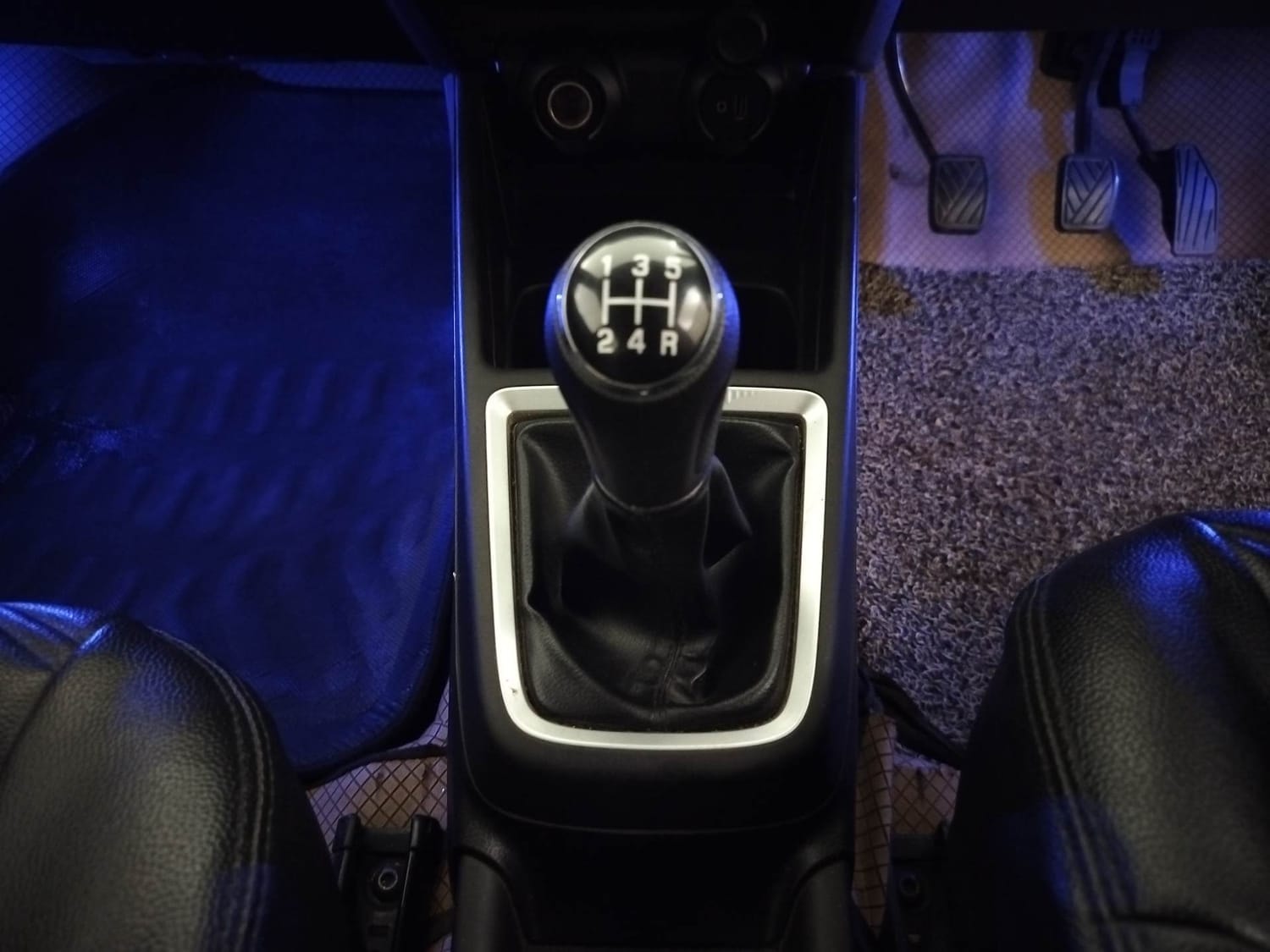 Swift image 16 Swift image 16