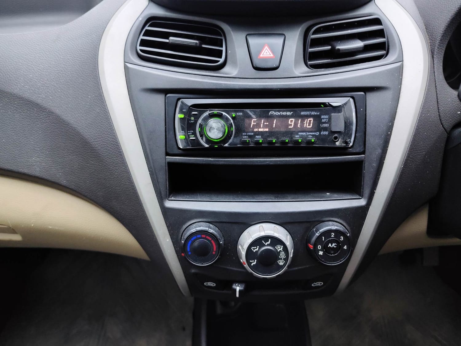 EON image 13 EON image 13