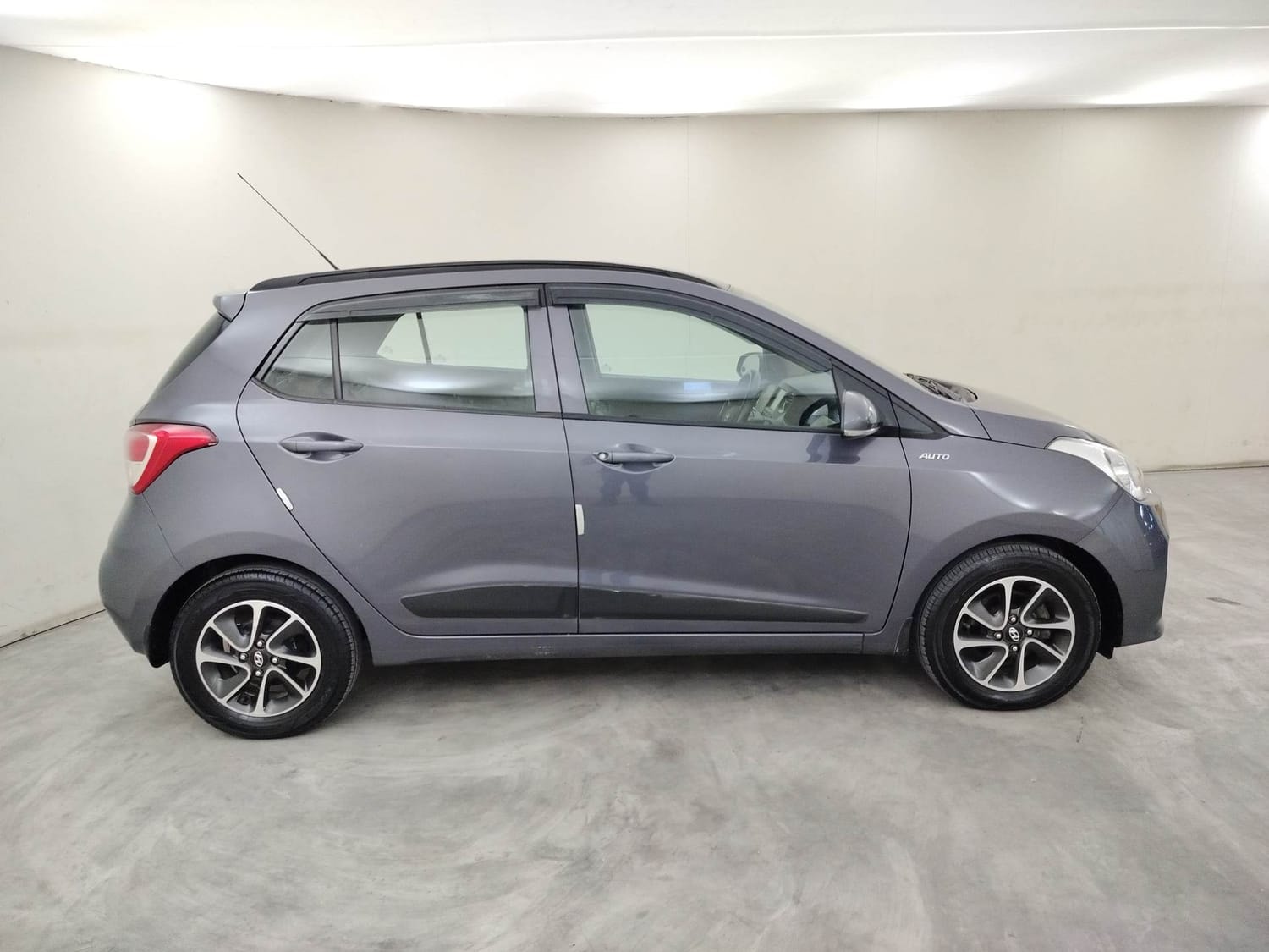 Grand i10 image 6 Grand i10 image 6