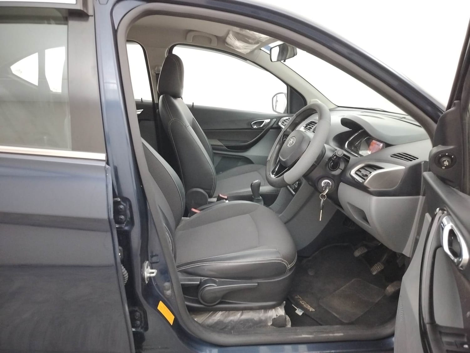 Tigor image 17 Tigor image 17