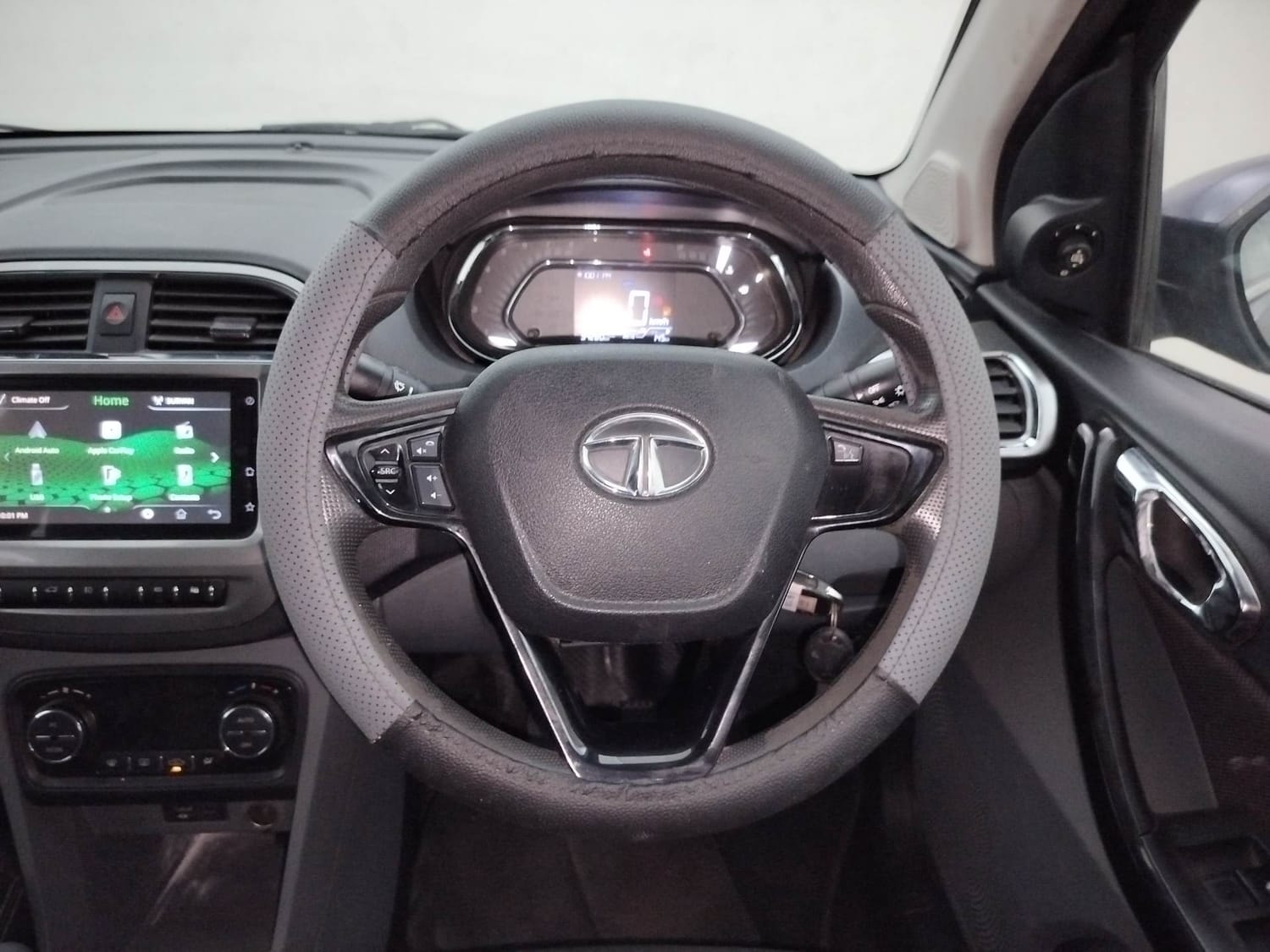 Tigor image 14 Tigor image 14