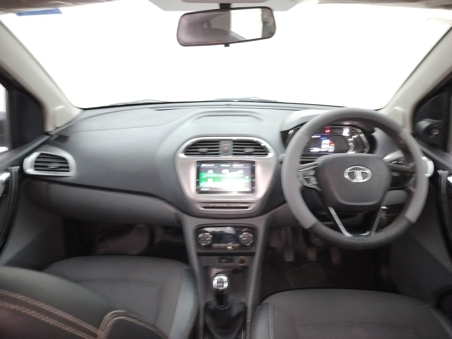 Tigor image 12 Tigor image 12