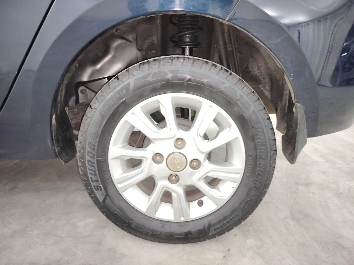 Tigor image 35 Tigor image 35