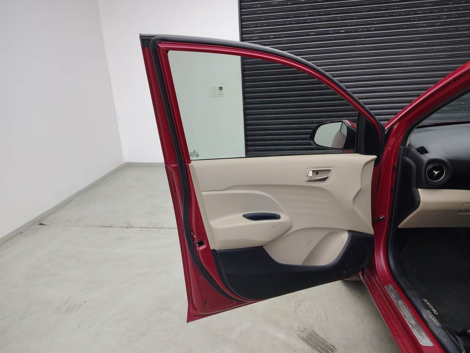 Santro image 21 Santro image 21