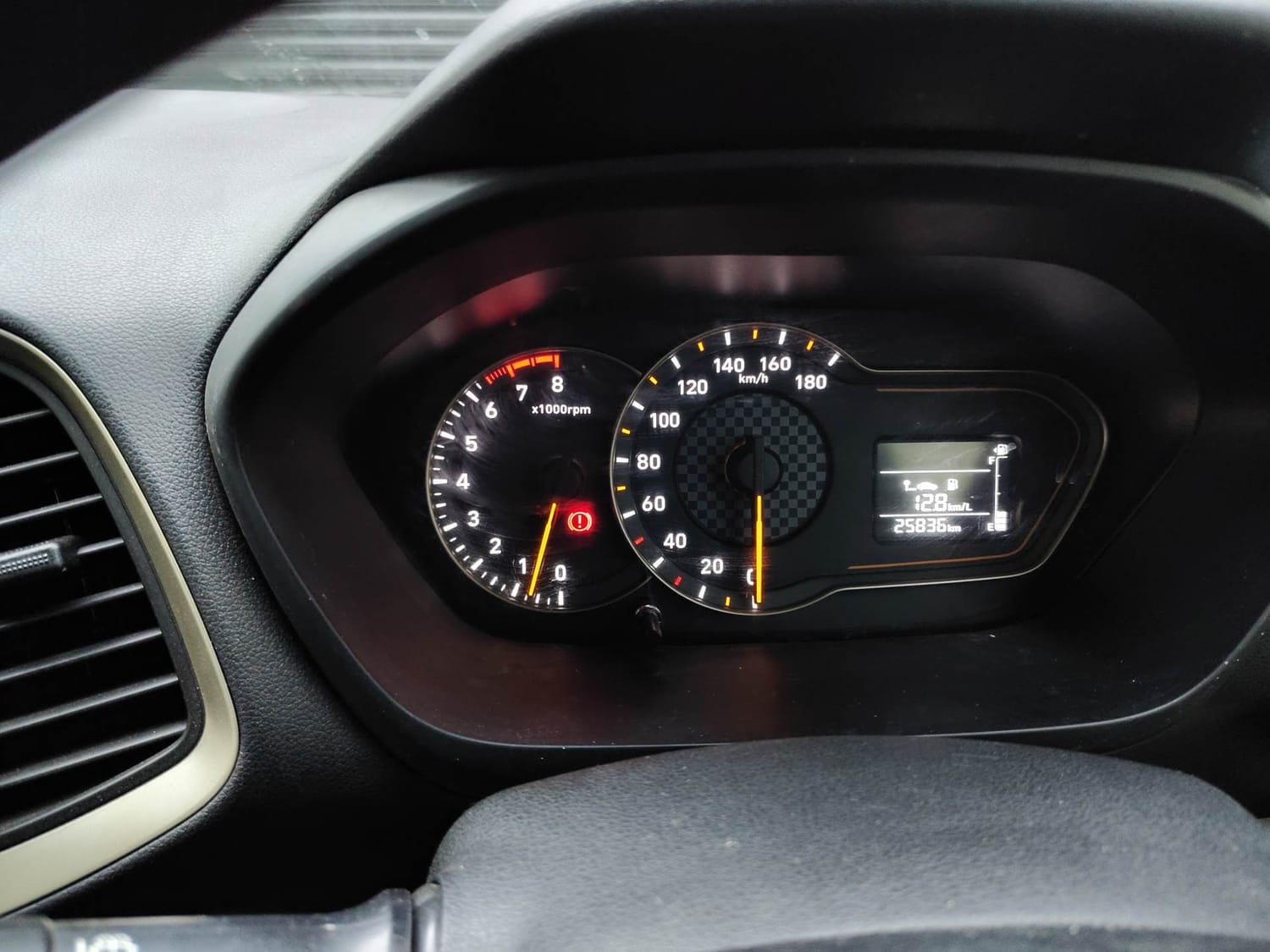 Santro image 15 Santro image 15