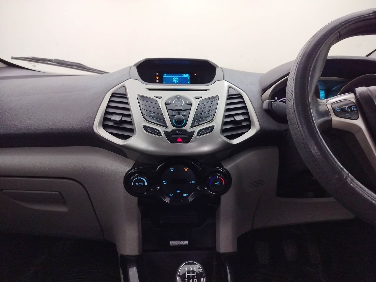 EcoSport image 13 EcoSport image 13