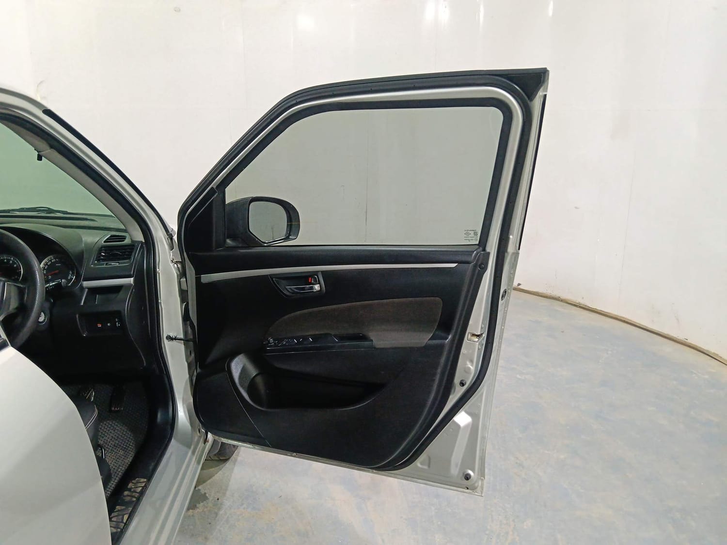 Swift image 19 Swift image 19