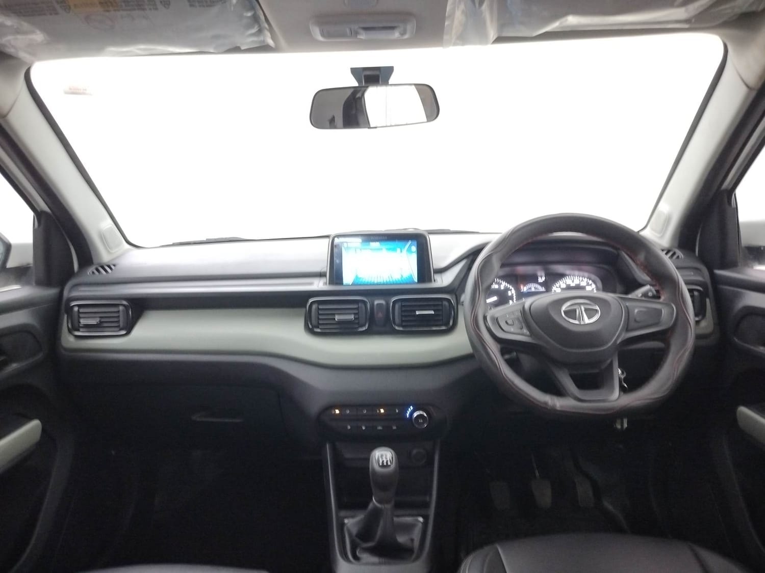 Punch image 12 Punch image 12