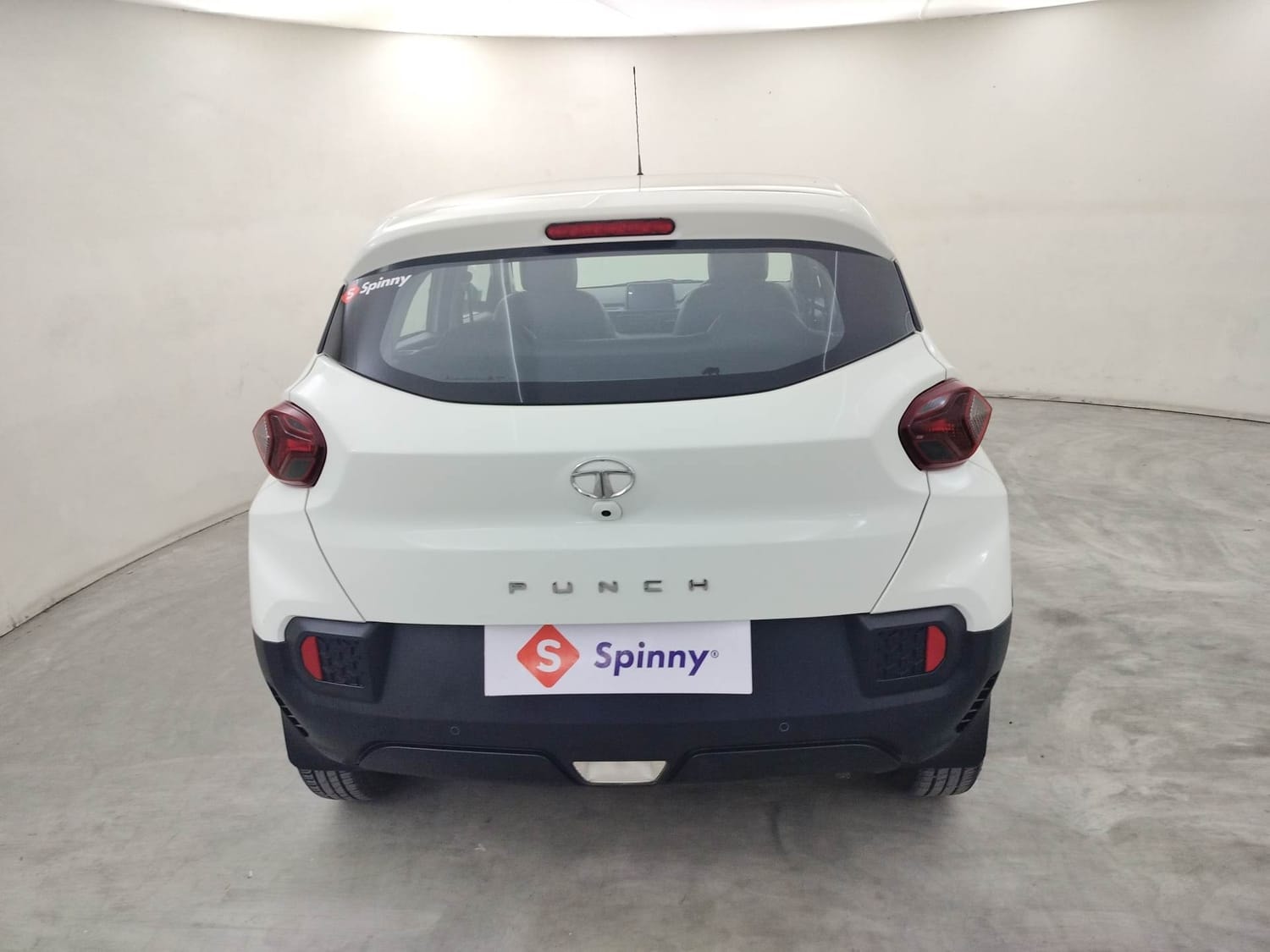 Punch image 4 Punch image 4