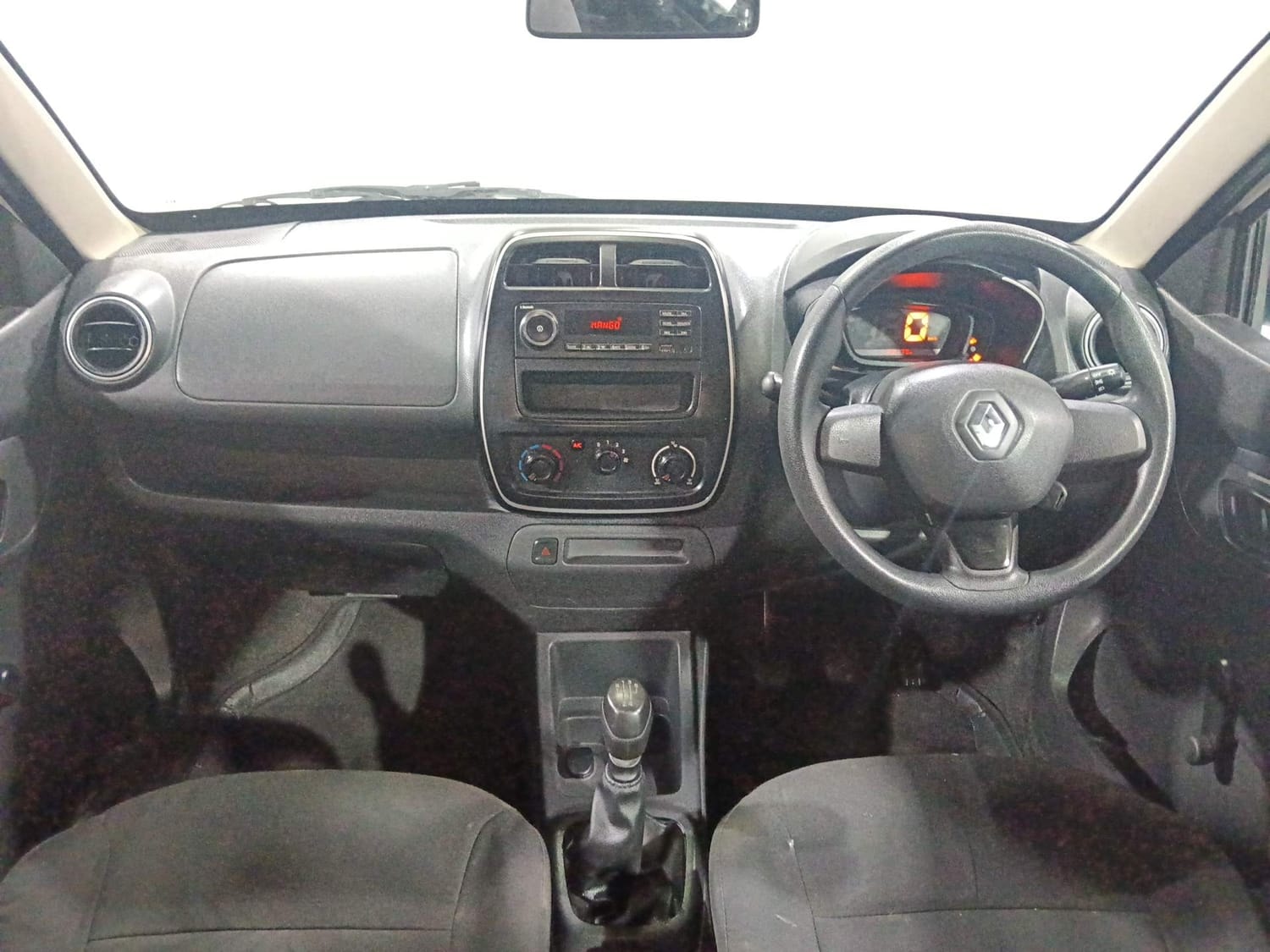 Kwid image 12 Kwid image 12