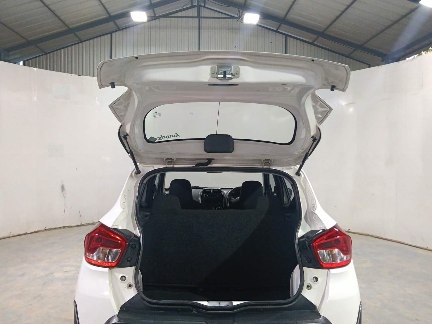 Kwid image 24 Kwid image 24