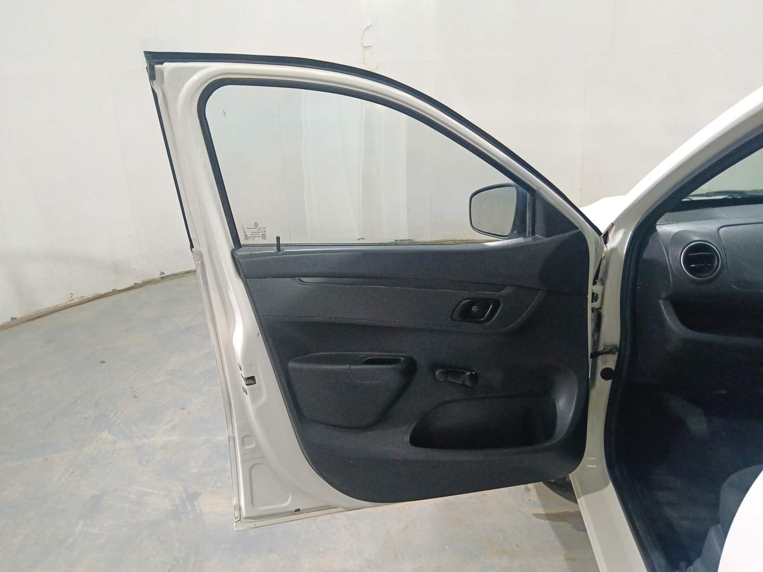 Kwid image 21 Kwid image 21