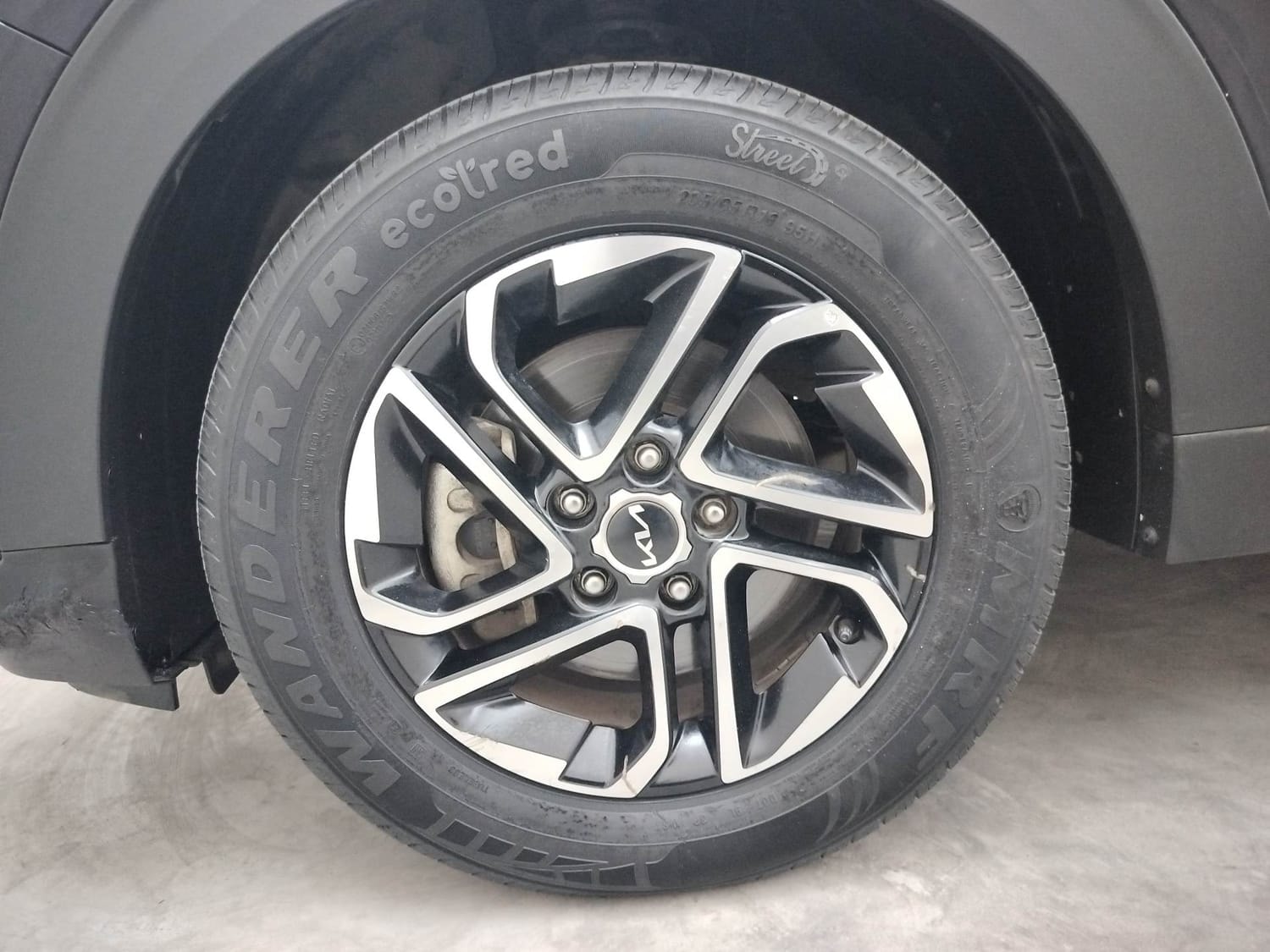 Carens image 34 Carens image 34