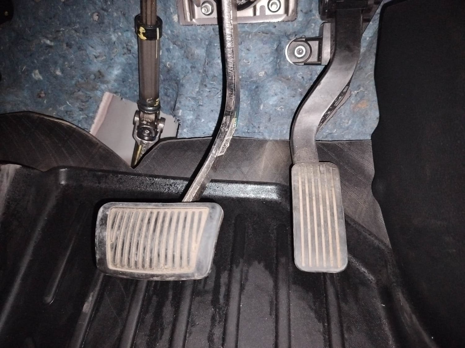 Carens image 26 Carens image 26