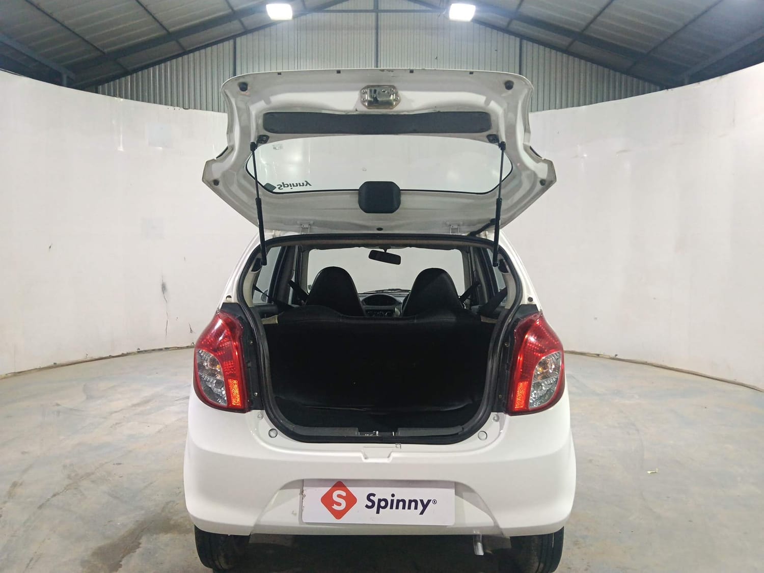 Alto 800 image 24 Alto 800 image 24