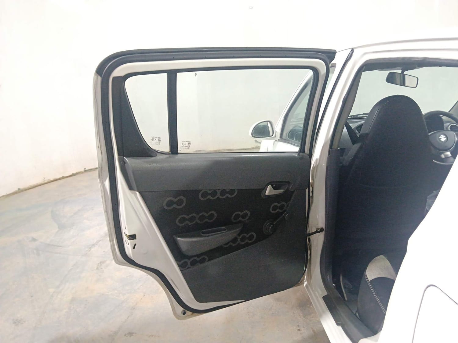 Alto 800 image 22 Alto 800 image 22