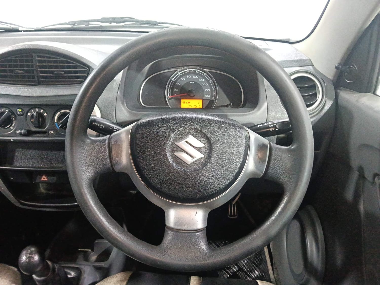 Alto 800 image 14 Alto 800 image 14