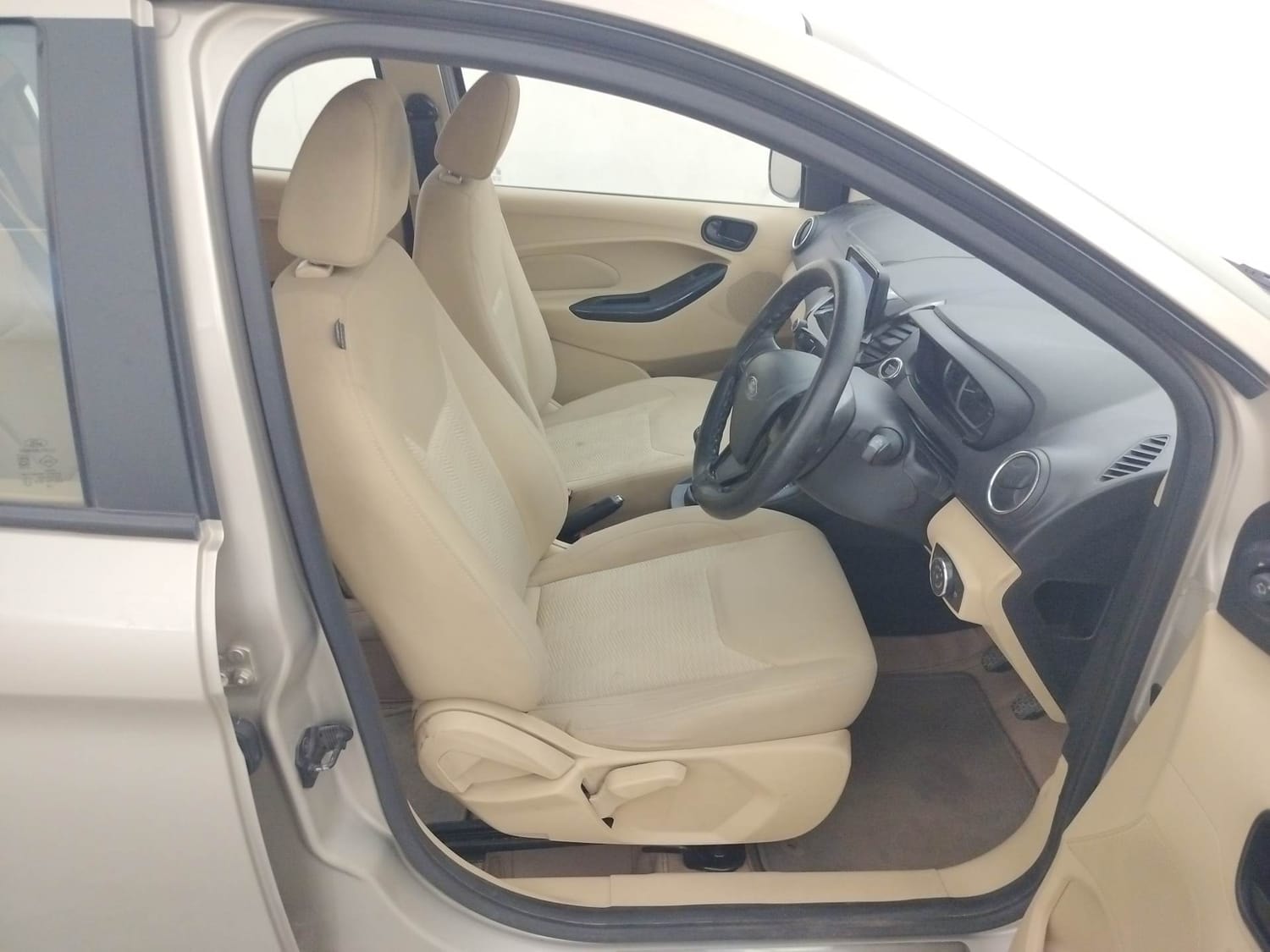 Figo Aspire image 17 Figo Aspire image 17