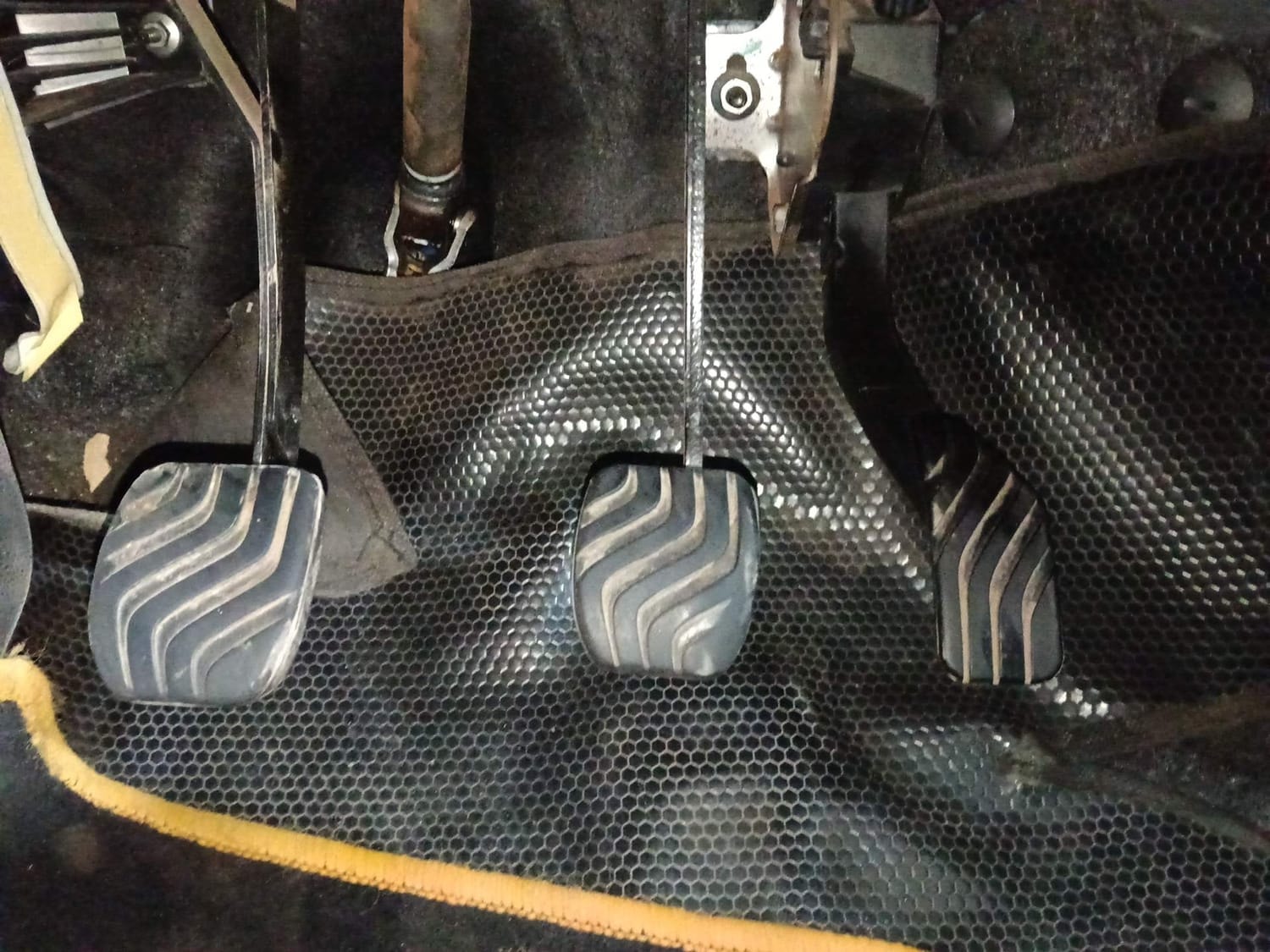 Kwid image 26 Kwid image 26