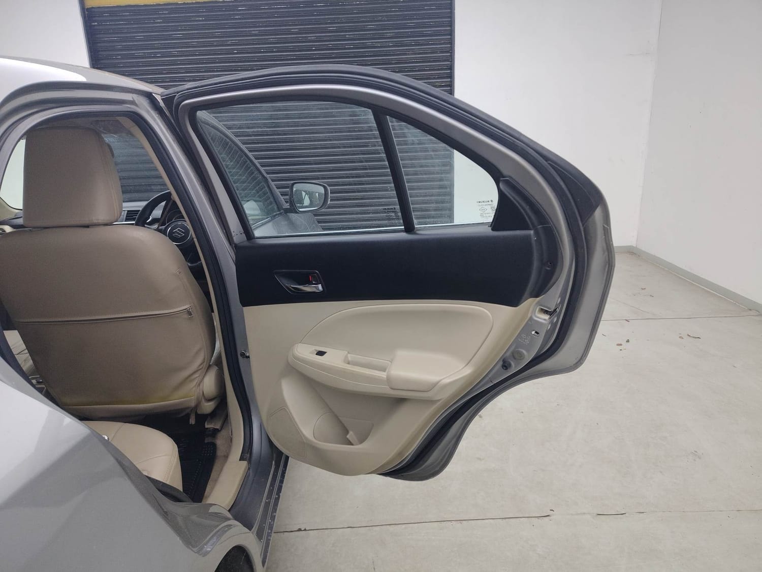 Dzire image 20 Dzire image 20