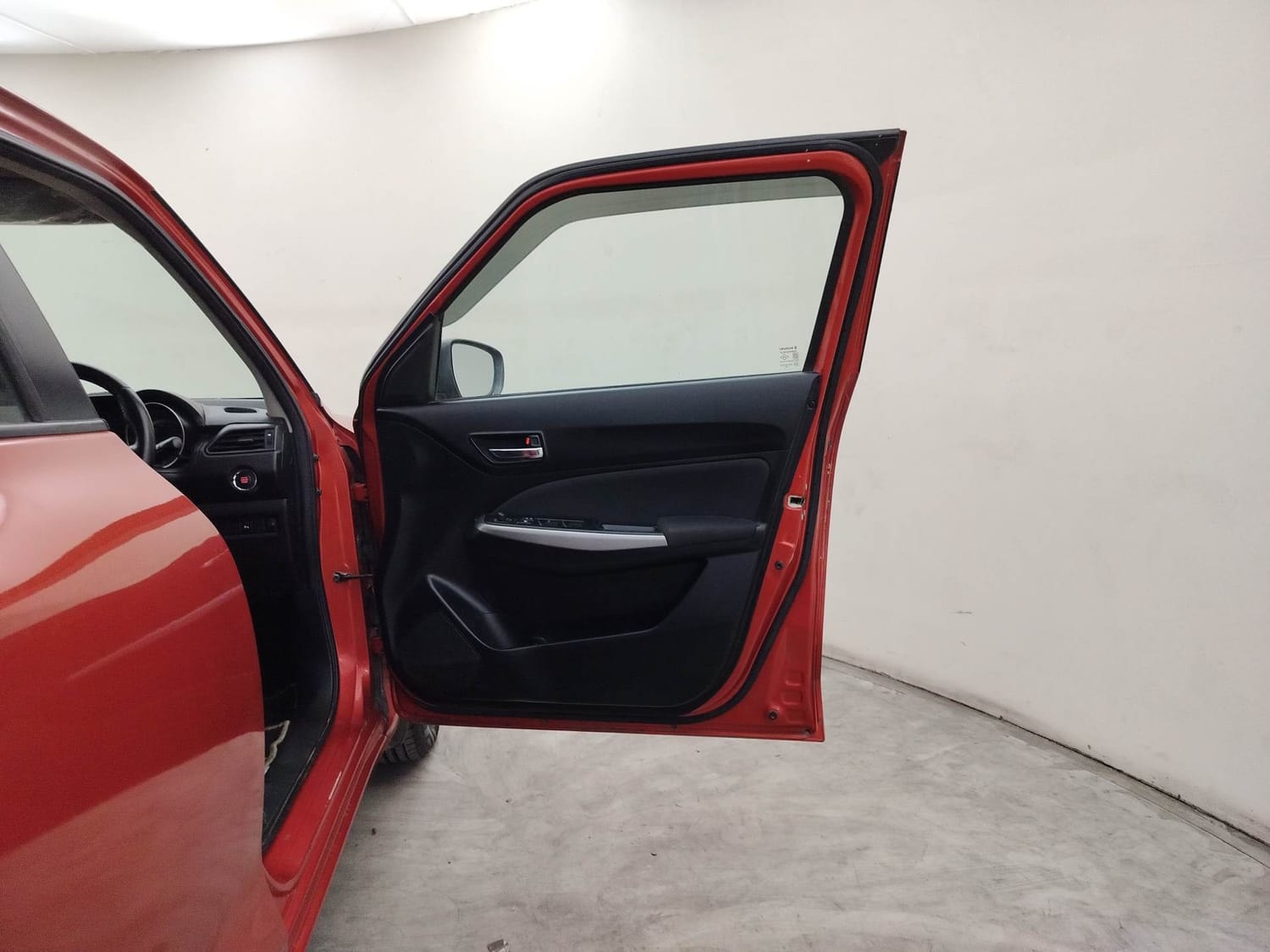 Used 2018 Maruti Suzuki Swift Used 2018 Maruti Suzuki Swift