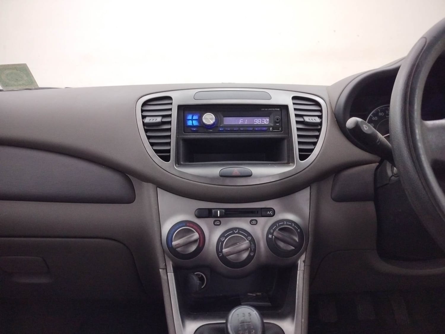 i10 image 13 i10 image 13