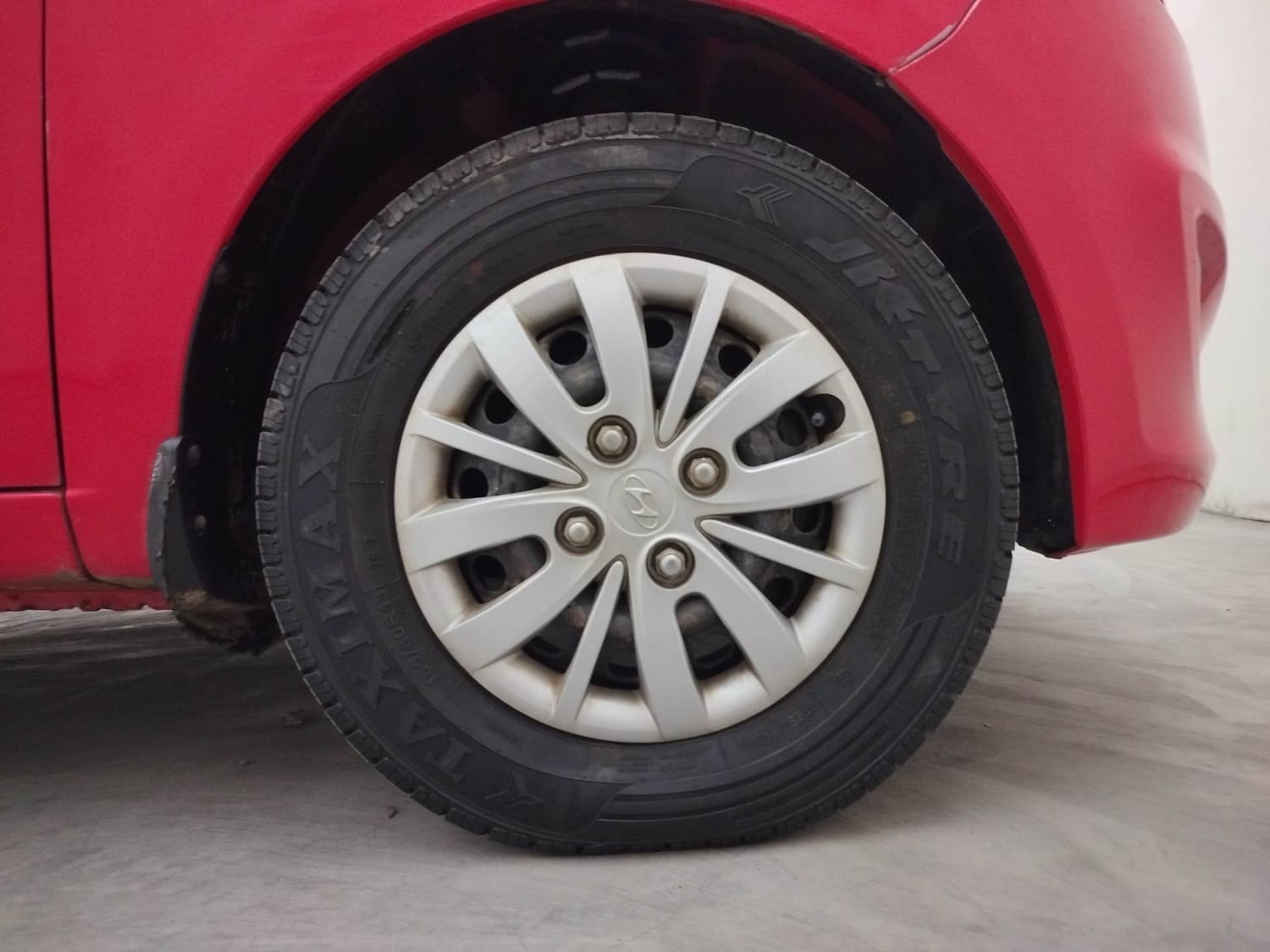 i10 image 17 i10 image 17